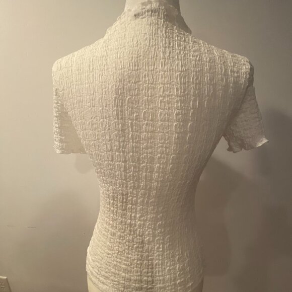 NWT Women's Zara White Short Sleeve Shirt Size Small - Picture 2 of 6